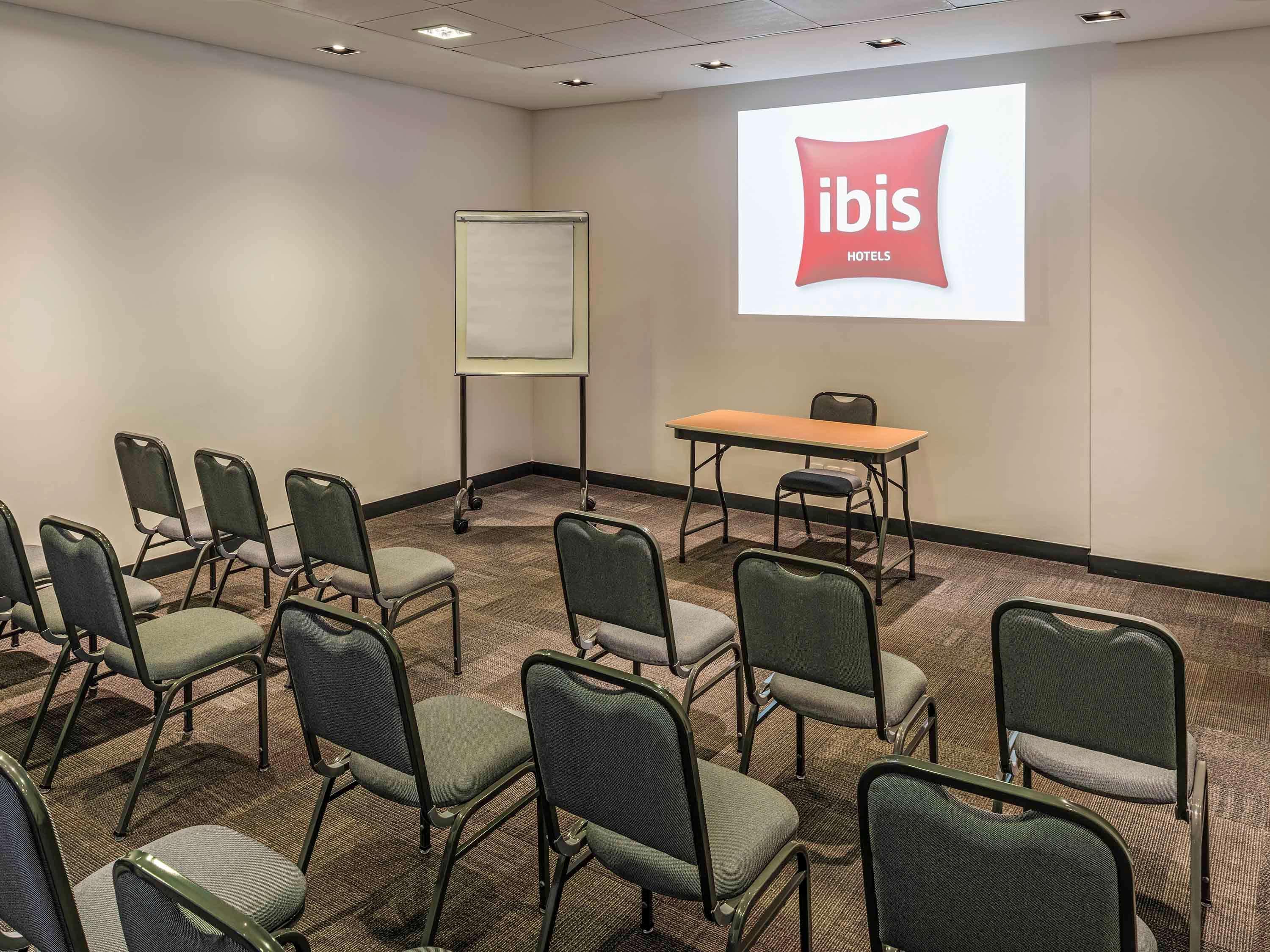 Ibis Chapeco Hotell Exteriör bild