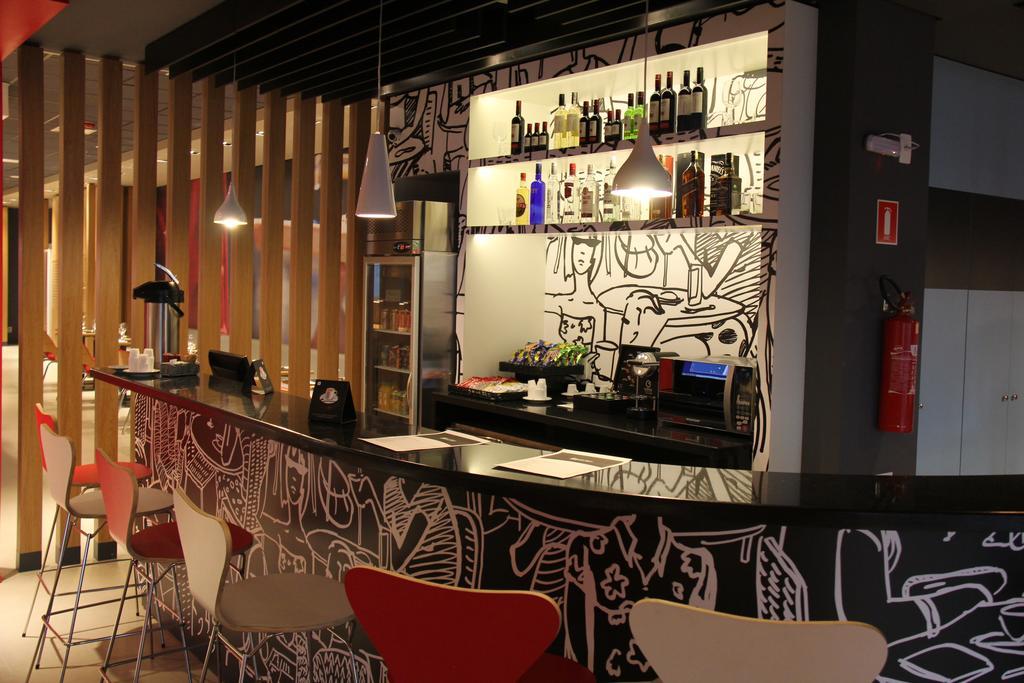 Ibis Chapeco Hotell Exteriör bild